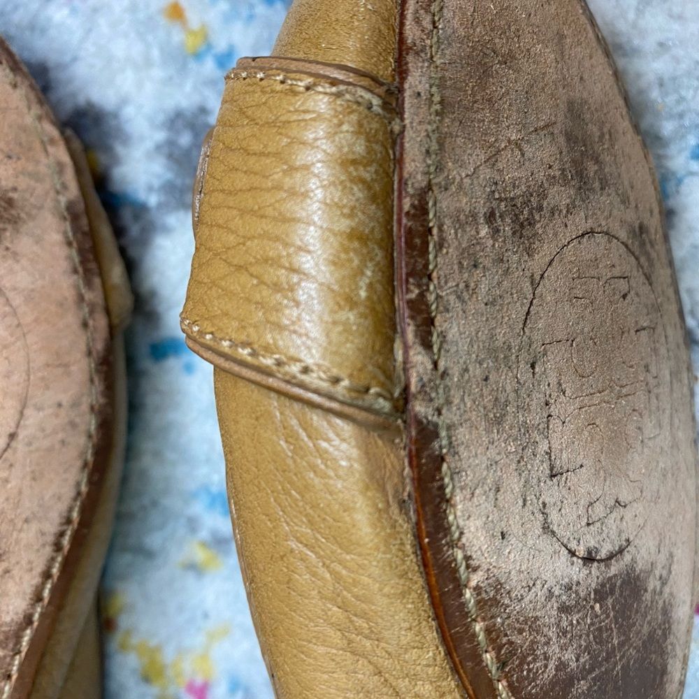 Tory Burch Royal Tan Box In Clines
Ballet Tumbled Leather Flats Sz 10.5 - Picture 13 of 13